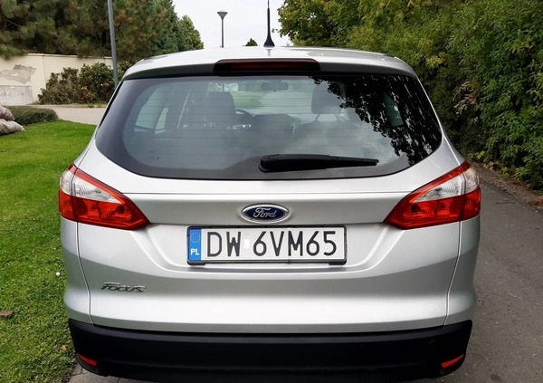 Ford Focus cena 25700 przebieg: 166500, rok produkcji 2013 z Karlino małe 172